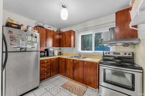 Photo 9 at 85 - 19 London Green Court, Jane Heights, Toronto