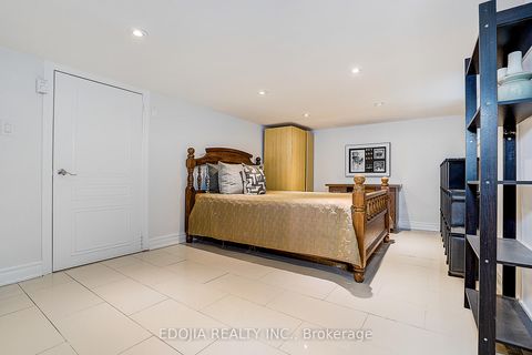 Photo 29 at 229 Empress Avenue, Willowdale East, Toronto