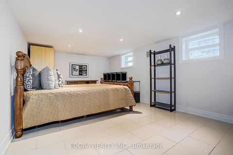 Photo 30 at 229 Empress Avenue, Willowdale East, Toronto
