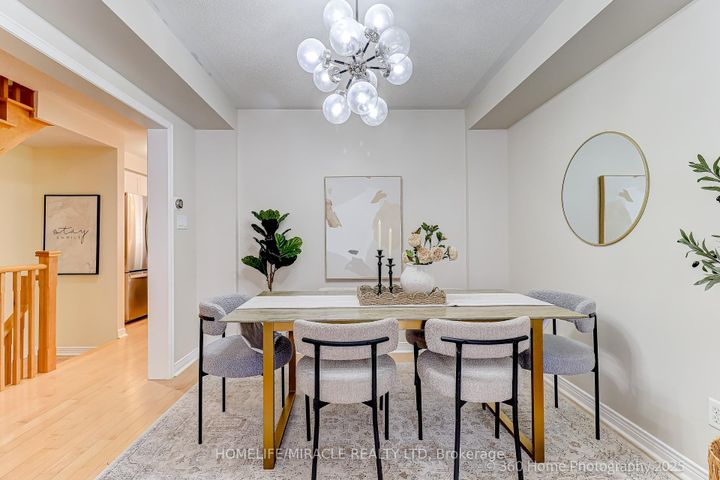 Photo 9 at 113 Wilkes Crescent, Birchmount, Toronto