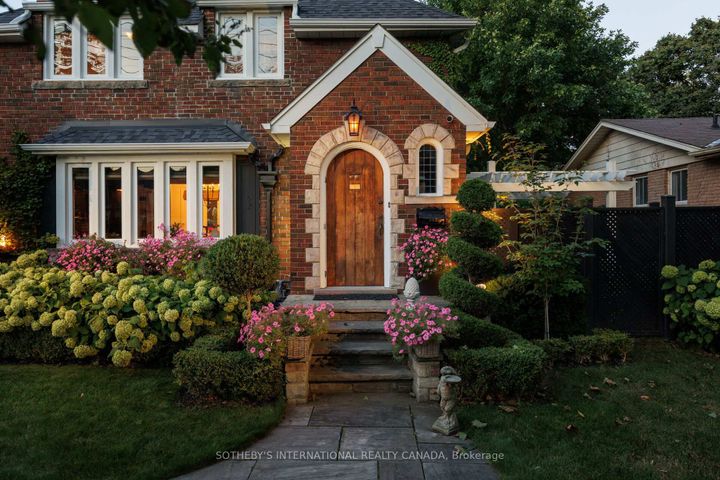 Photo 48 at 797 Clarkson Road S, Clarkson, Mississauga