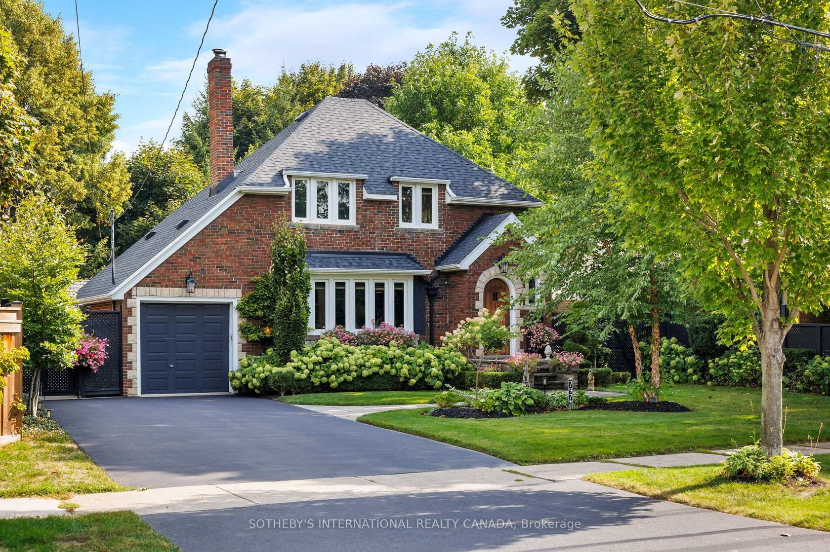 797 Clarkson Road S, Clarkson, Mississauga 2