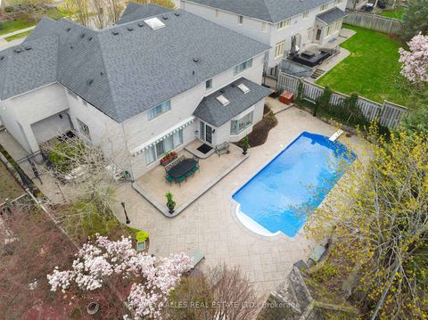 Photo 1 at 60 Bowan Court, Steeles, Toronto