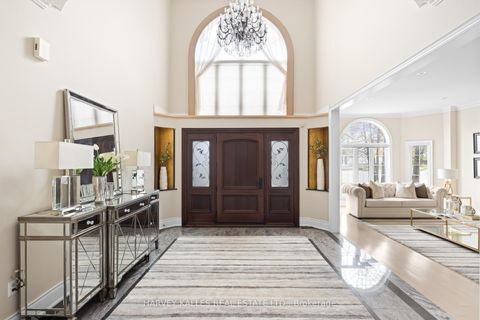 Photo 2 at 60 Bowan Court, Steeles, Toronto