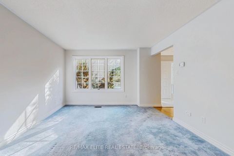 Photo 4 at 61 Beaufort Hills Road, Oak Ridges, Richmond Hill