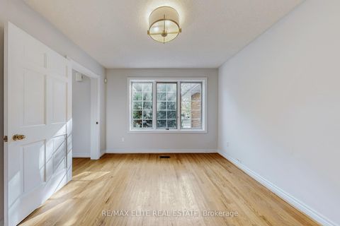 Photo 11 at 61 Beaufort Hills Road, Oak Ridges, Richmond Hill