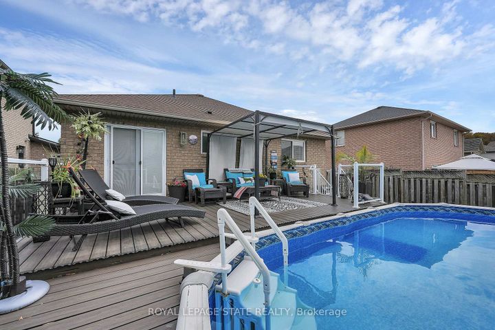 Photo 31 at 171 Gatestone Drive, Stoney Creek Mountain, Hamilton