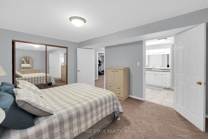Photo 39 at 171 Gatestone Drive, Stoney Creek Mountain, Hamilton