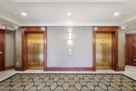 Photo 2 at 200 - 28 Pemberton Avenue, Newtonbrook East, Toronto