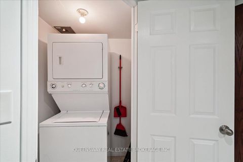 Photo 17 at 200 - 28 Pemberton Avenue, Newtonbrook East, Toronto