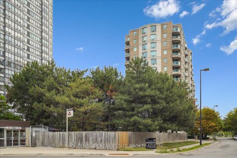 Photo 26 at 200 - 28 Pemberton Avenue, Newtonbrook East, Toronto