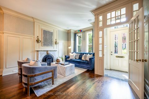Photo 2 at 36 Boswell Avenue, Annex, Toronto