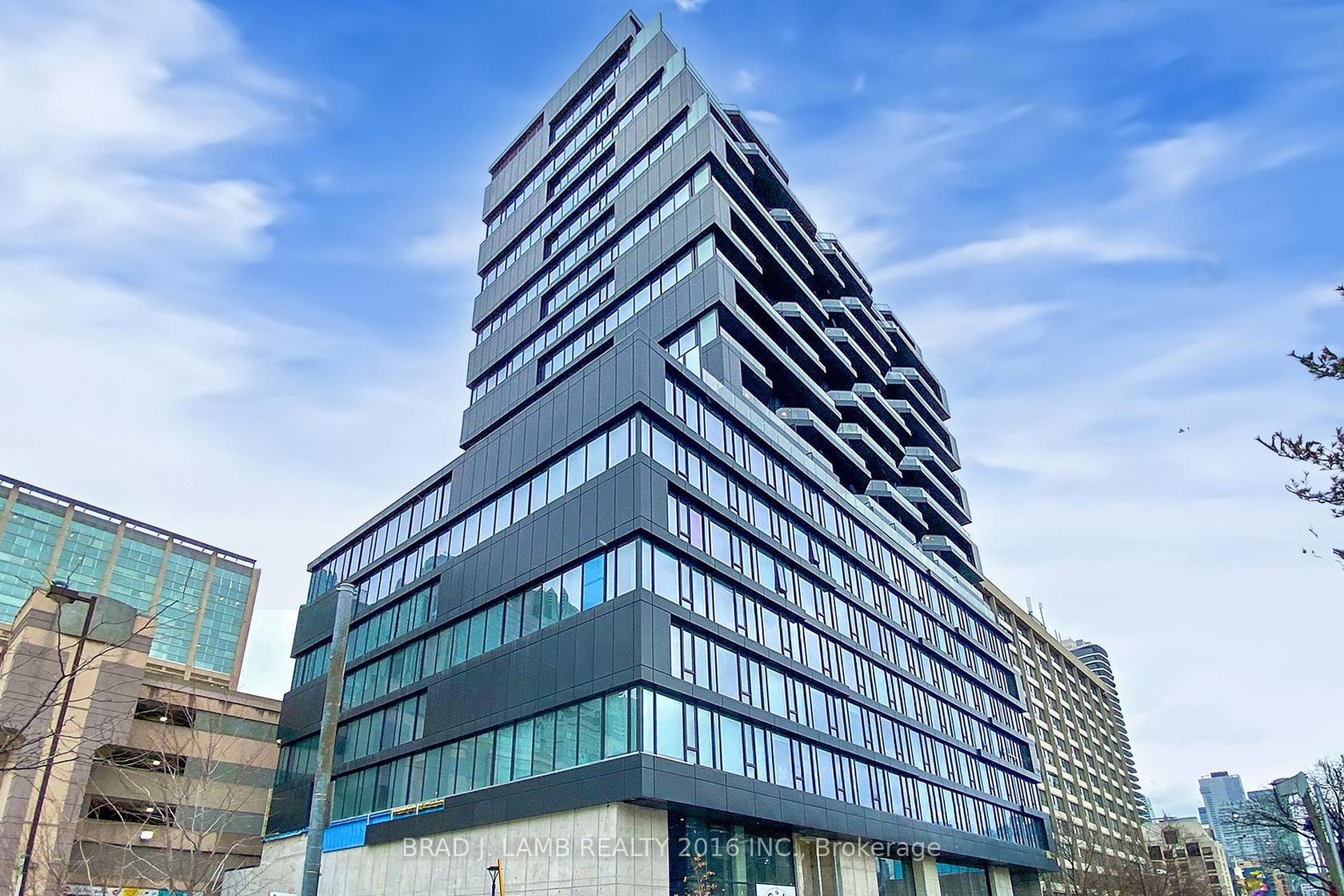 318 - 195 McCaul Street, Chinatown, Toronto 