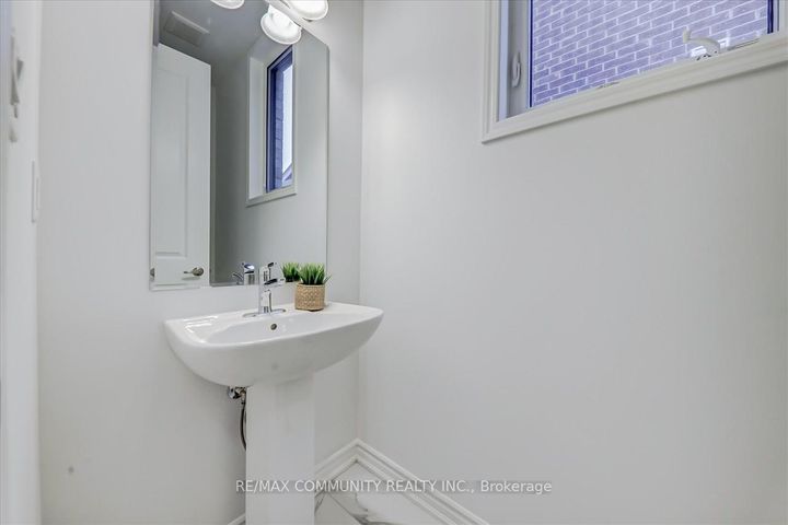 Photo 6 at 1444 Mourning Dove Lane, Rural Pickering, Pickering
