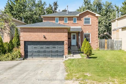 Photo 1 at 72 Livingstone Street W, West Bayfield, Barrie Photo 1 at 72 Livingstone Street W, West Bayfield, Barrie