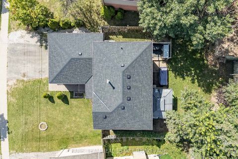 Photo 20 at 72 Livingstone Street W, West Bayfield, Barrie