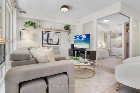 Photo 7 at 320 - 830 Lawrence Avenue W, Glen Park, Toronto