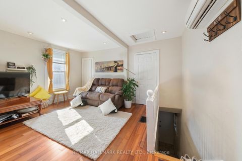 Photo 2 at 25 Norwood Terrace, Danforth, Toronto
