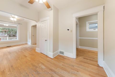 Photo 9 at 25 Norwood Terrace, Danforth, Toronto