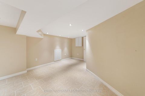 Photo 17 at 25 Norwood Terrace, Danforth, Toronto