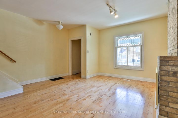 Photo 8 at 52 Craighurst Avenue, Lawrence Park South, Toronto