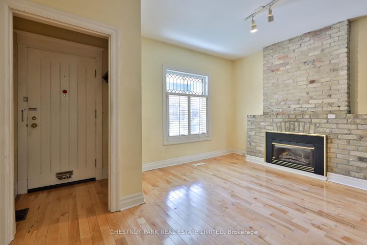 Photo 9 at 52 Craighurst Avenue, Lawrence Park South, Toronto