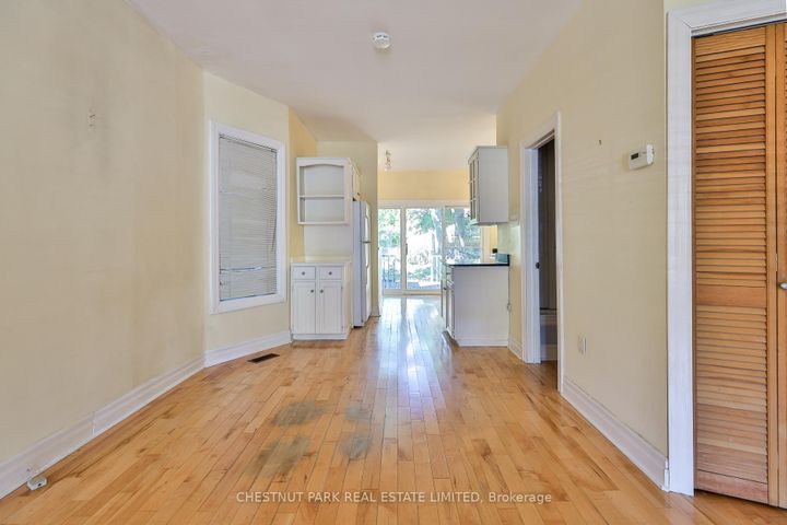 Photo 11 at 52 Craighurst Avenue, Lawrence Park South, Toronto