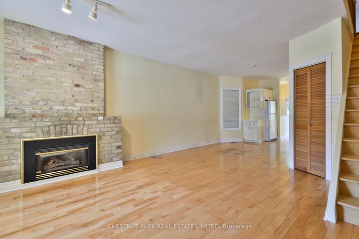 Photo 13 at 52 Craighurst Avenue, Lawrence Park South, Toronto