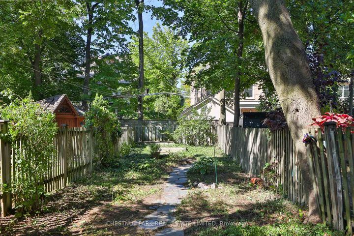 Photo 17 at 52 Craighurst Avenue, Lawrence Park South, Toronto