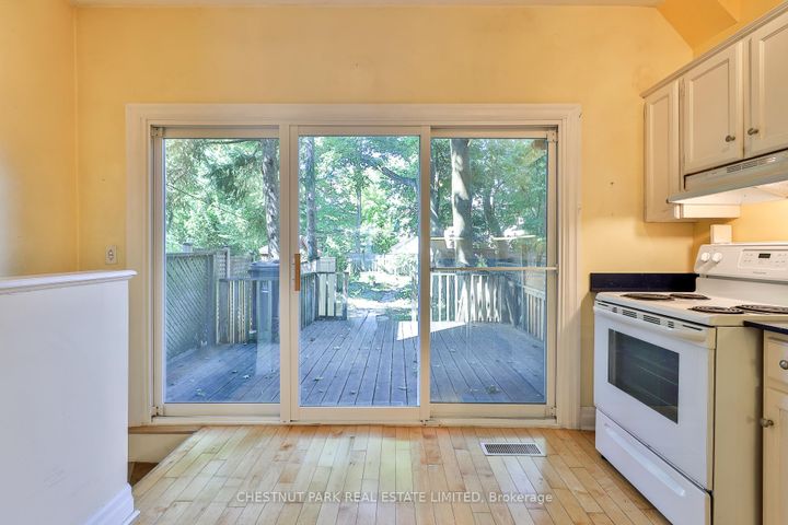Photo 20 at 52 Craighurst Avenue, Lawrence Park South, Toronto