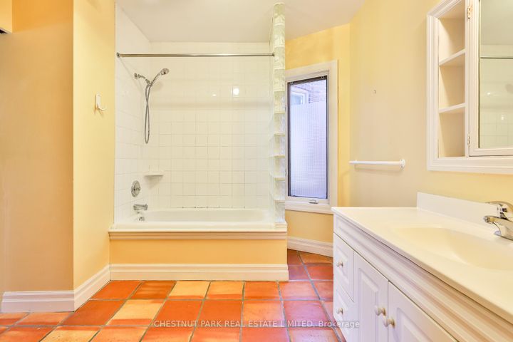Photo 27 at 52 Craighurst Avenue, Lawrence Park South, Toronto