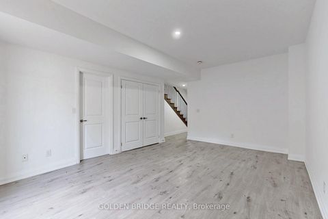 Photo 28 at 21 Persica Street, Oak Ridges, Richmond Hill