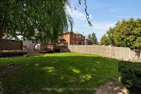 Photo 37 at 82 Bishop Drive, Ardagh, Barrie