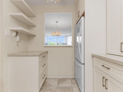 Photo 3 at 413 - 121 Ling Road, West Hill, Toronto