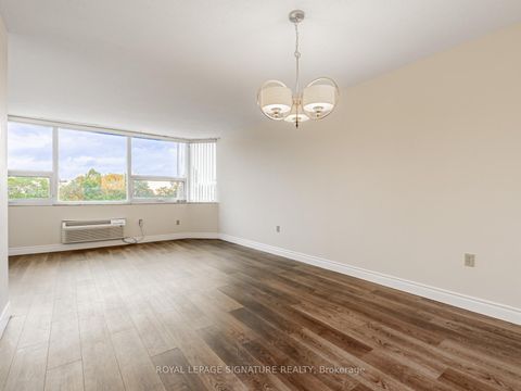 Photo 4 at 413 - 121 Ling Road, West Hill, Toronto