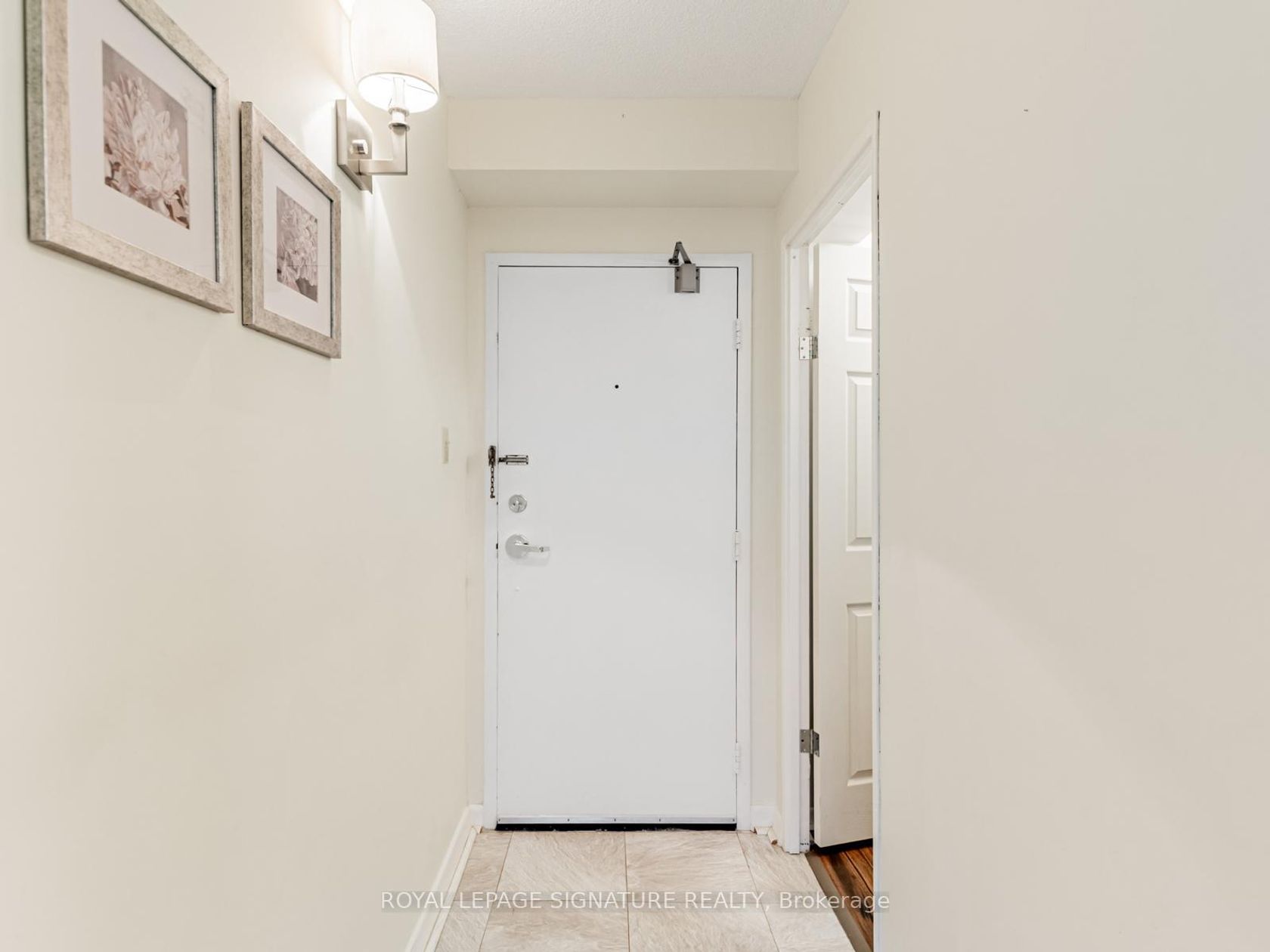413 - 121 Ling Road, West Hill, Toronto 
