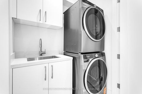 Photo 30 at 105 Rumsey Road, Leaside, Toronto