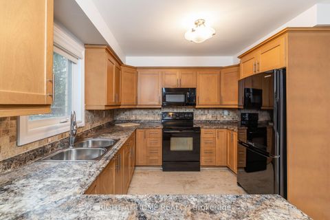 Photo 4 at 220 O'donoghue Avenue, RO River Oaks, Oakville