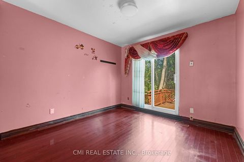 Photo 25 at 50 Apache Trail, Pleasant View, Toronto
