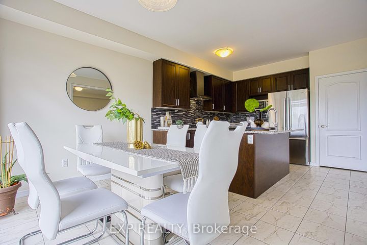 Photo 19 at 12 Midhurst Heights, Stoney Creek Mountain, Hamilton