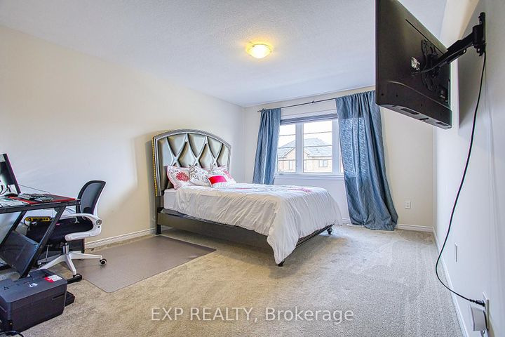 Photo 28 at 12 Midhurst Heights, Stoney Creek Mountain, Hamilton