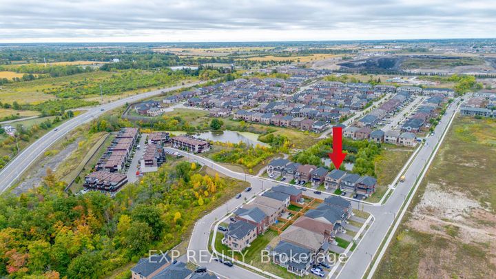 Photo 39 at 12 Midhurst Heights, Stoney Creek Mountain, Hamilton