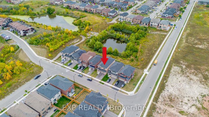 Photo 40 at 12 Midhurst Heights, Stoney Creek Mountain, Hamilton