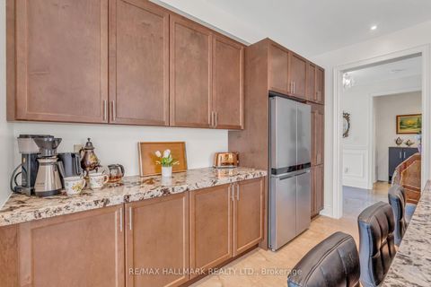 Photo 10 at 1 Ostrovsky Road, Vellore Village, Vaughan