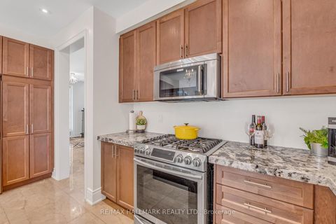 Photo 11 at 1 Ostrovsky Road, Vellore Village, Vaughan