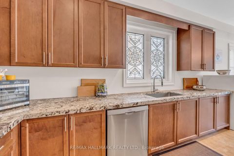 Photo 12 at 1 Ostrovsky Road, Vellore Village, Vaughan