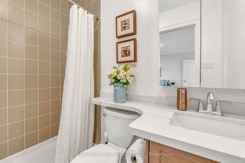 Photo 36 at 1 Ostrovsky Road, Vellore Village, Vaughan