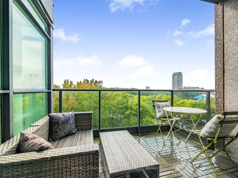 Photo 22 at 610 - 231 Fort York Boulevard, Niagara, Toronto