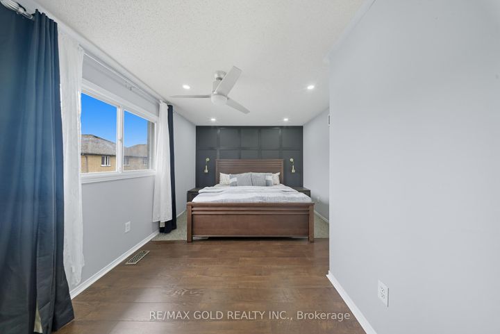 Photo 14 at 11 Flatlands Way, Wellington, Brampton
