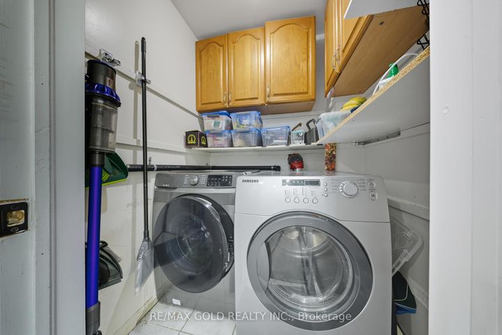 Photo 24 at 11 Flatlands Way, Wellington, Brampton